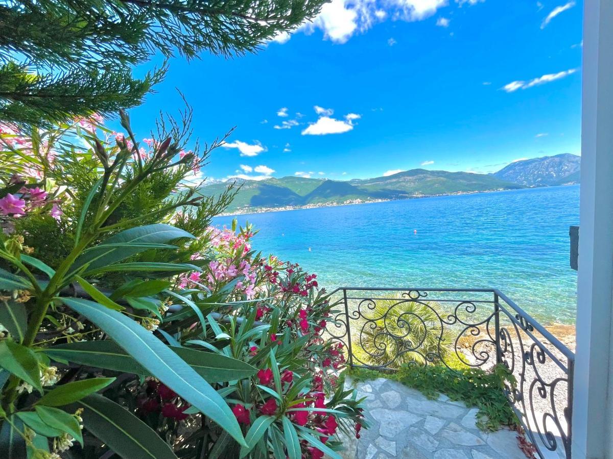 Beachfront Villa Pearl Of Adria Krasići المظهر الخارجي الصورة