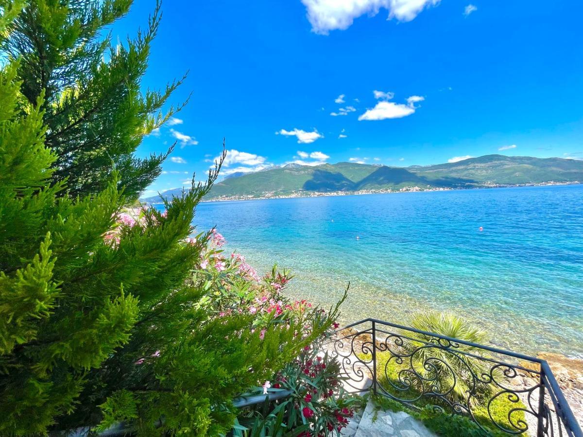 Beachfront Villa Pearl Of Adria Krasići المظهر الخارجي الصورة