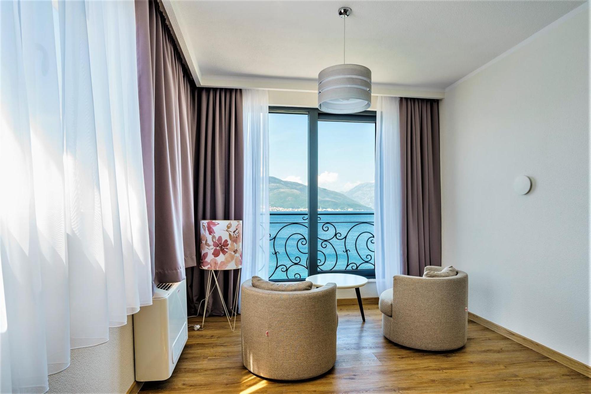 Beachfront Villa Pearl Of Adria Krasići المظهر الخارجي الصورة