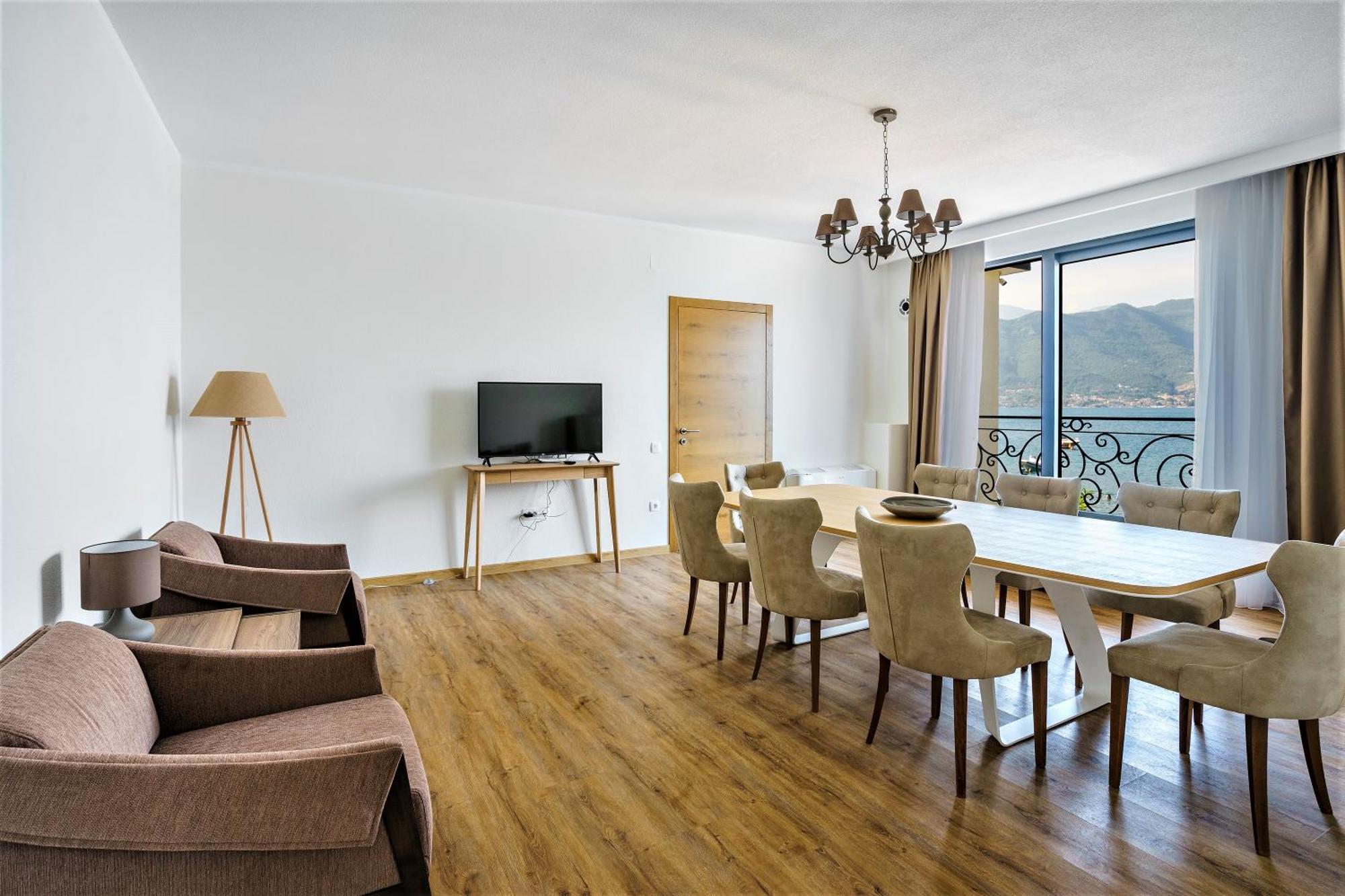 Beachfront Villa Pearl Of Adria Krasići المظهر الخارجي الصورة